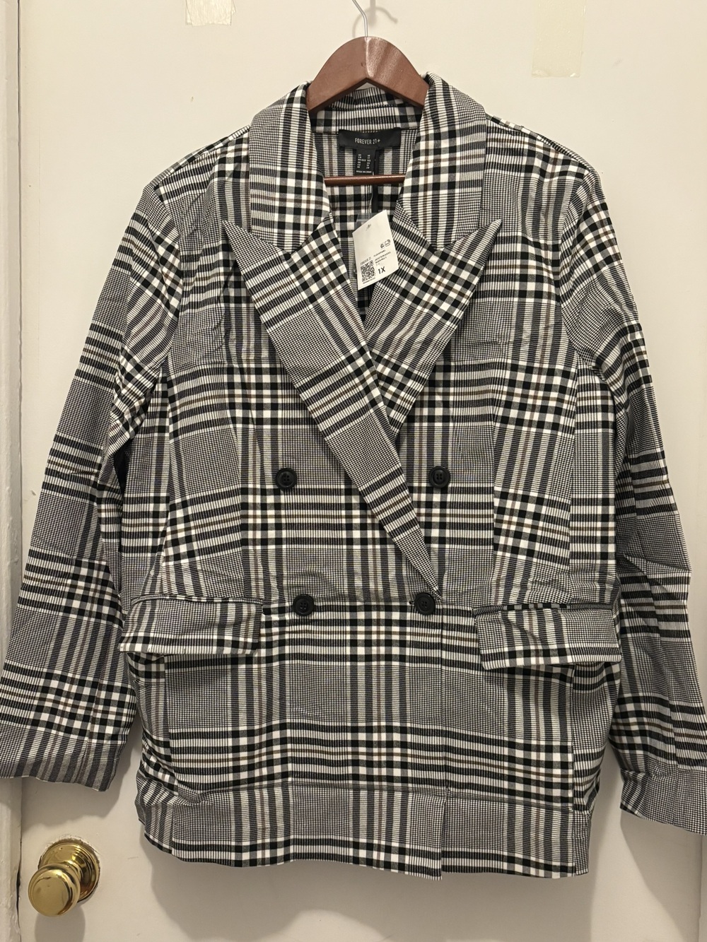 Forever 21 Black and White Blazer-NWT Size 1X